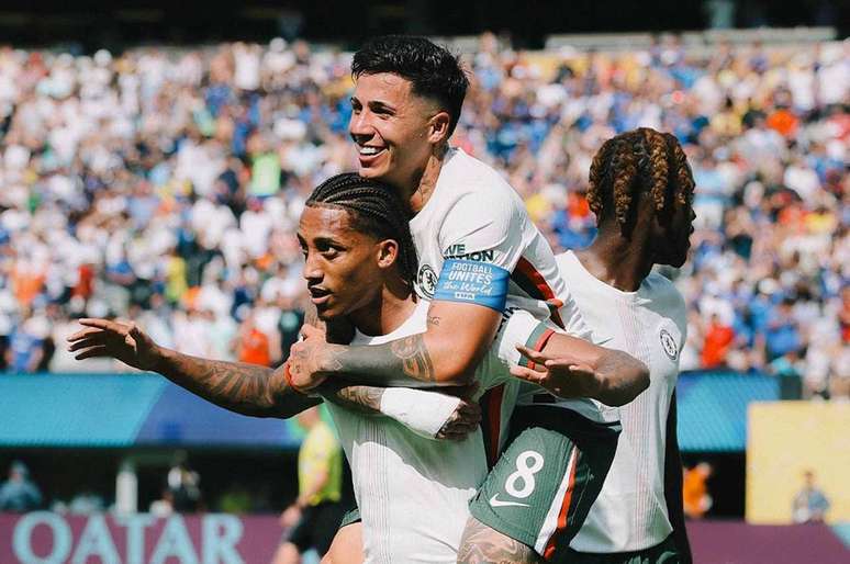 Jo&atilde;o Pedro comemora o gol contra o Fluminense pelo Mundial &ndash;