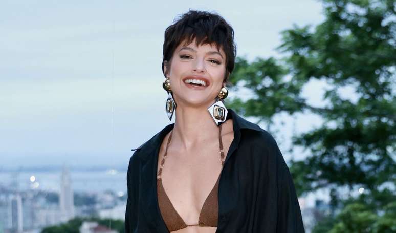 Interview | What secret for Agatha Moreira is so smell? The actress has a strategic and unusual place of the body to pass the perfume