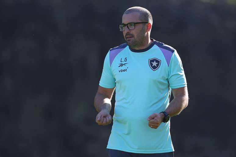 Luca Guerra durante o último treino do Botafogo 