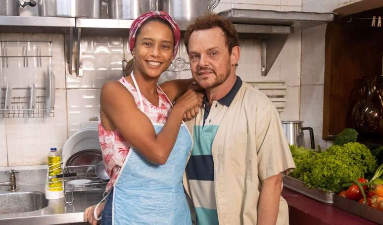 Raquel (Tais Araujo) leva outro golpe na novela 'Vale Tudo', no capítulo de quinta-feira 10 de julho de 2025, ao descobrir por Poliana (Matheus Nachtergaele) de notícia devastadora.