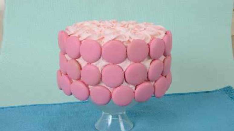 Macaron Cake: bet on this beautiful and tasty recipe