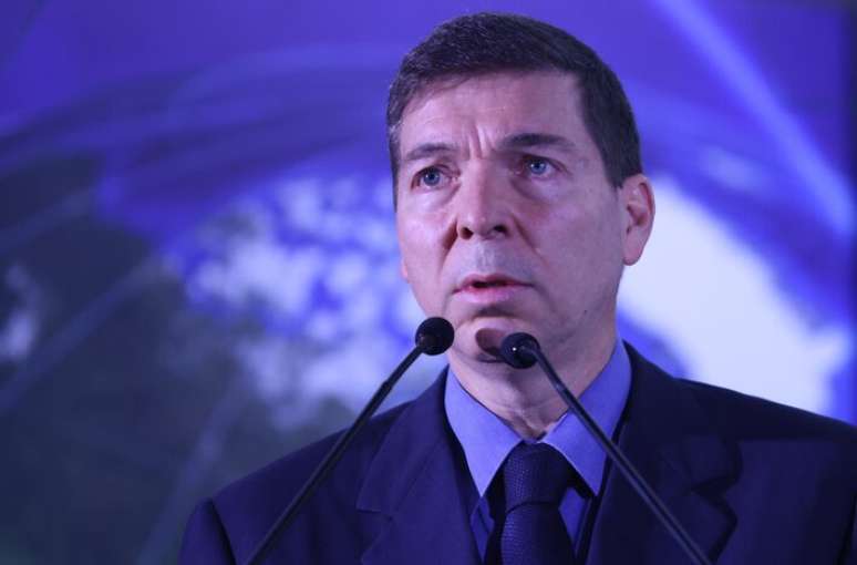 Josué Gomes da Silva, presidente da Fiesp, assina nota em que a entidade critica o tarifaço de Trump contra o Brasil