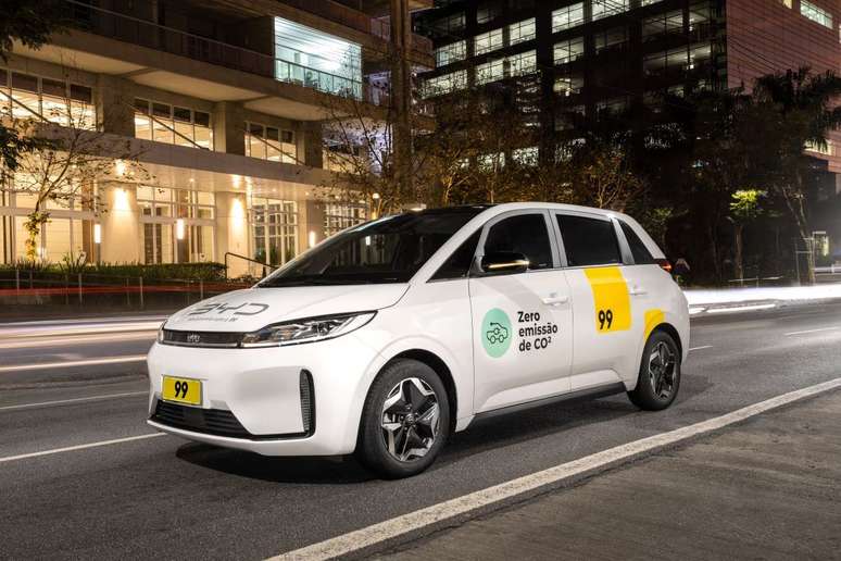 Com mais de 17 mil carros elétricos, 99 reduz emissões, investe em dados e lidera ações para tornar o transporte por app mais sustentável
