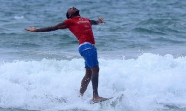 Weslley Dantas é campeão brasileiro de surfe