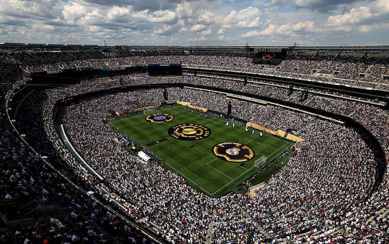 Semifinal entre PSG e Real Madrid teve casa cheia