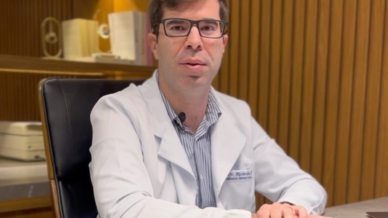 Donut, Spider and Lollipop: the doctor is successful to talk about sexual health and becomes the target of conservatives Donut, Spider and Lollipop: the doctor is successful to talk about sexual health and becomes the target of conservatives