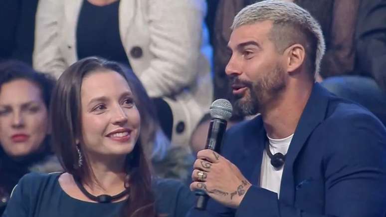 Carol e Radamés vencem o Power Couple Brasil 7 após receberem segunda chance da Record; veja o momento