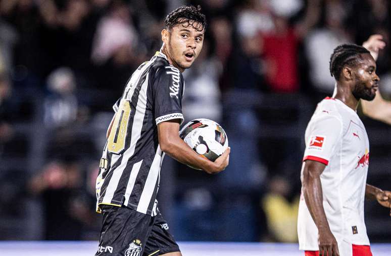 Hyan marcou um gol pelo Santos, no amistoso contra o RB Leipzig –
