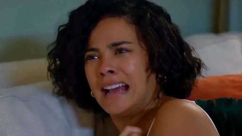 Fátima (Bella Campos) em cena de ‘Vale Tudo’
