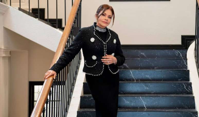 Maria Sorté vive Ofélia na novela 'As Filhas da Senhora Garcia', no SBT.