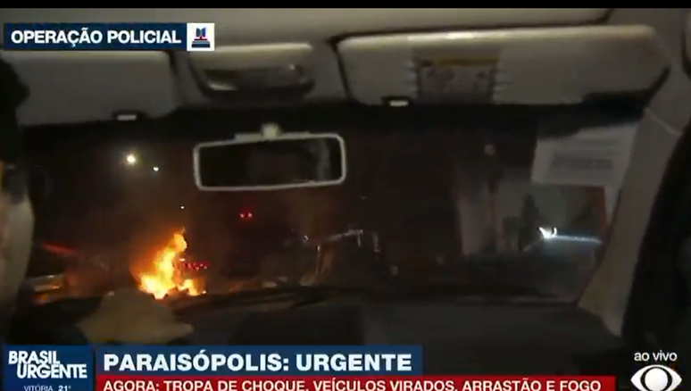 Carro de reportagem da Band é atacado em Paraisópolis