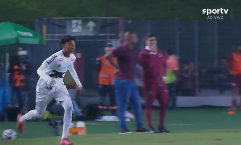 Robinho Jr estreia pelo Santos