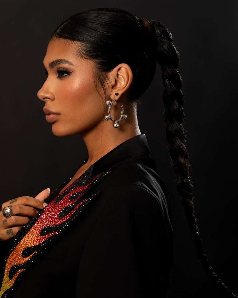 Pocah, cantora e influenciadora