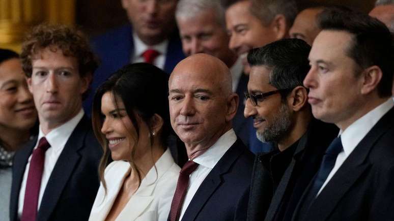 A fortuna cada vez maior dos donos das principais empresas de tecnologia dos Estados Unidos alimentou a percepção de aumento da desigualdade entre as pessoas