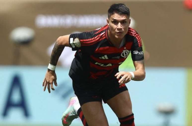 Flamengo vence o São Paulo por 2 a 0 e segue na liderança do Brasileirão –