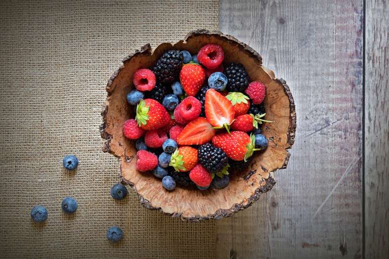A 'dieta da mente' incentiva o consumo de frutas vermelhas, que contêm um composto vegetal que acredita-se ser benéfico para o cérebro