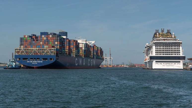 Os navios estão entre as principais fontes de poluição sonora dos oceanos