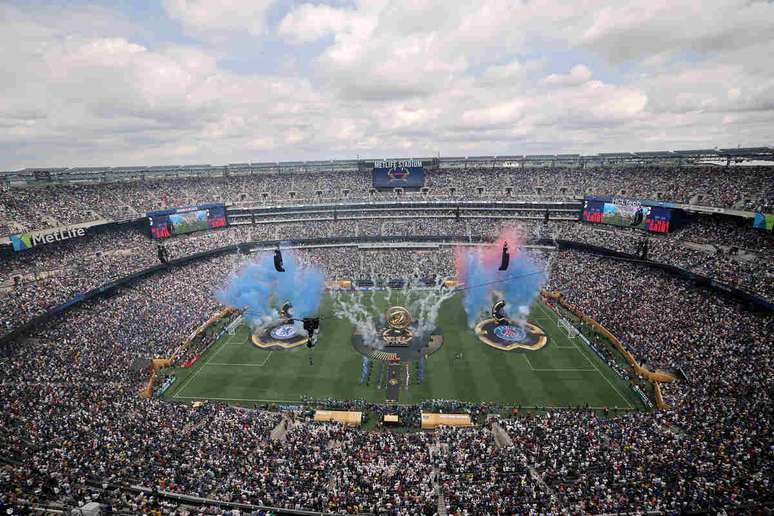  Vista geral pouco antes do início de Chelsea x PSG