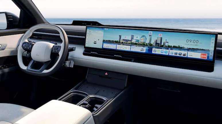 Novo SUV elétrico da Hyundai surge na China com telão no painel e visual retrô