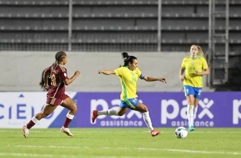 Brasil vence a Venezuela por 2 a 0 em estreia na Copa América Feminina –