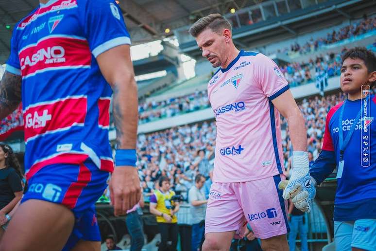 Apesar da goleada, João Ricardo fez grandes defesas (Mateus Lotif/FEC)