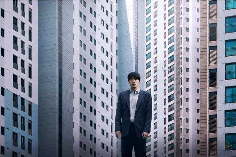 No filme &ldquo;Meus 84 m&sup2;&rdquo;, um jovem conquista o apartamento dos sonhos, mas percebe algo errado nele 