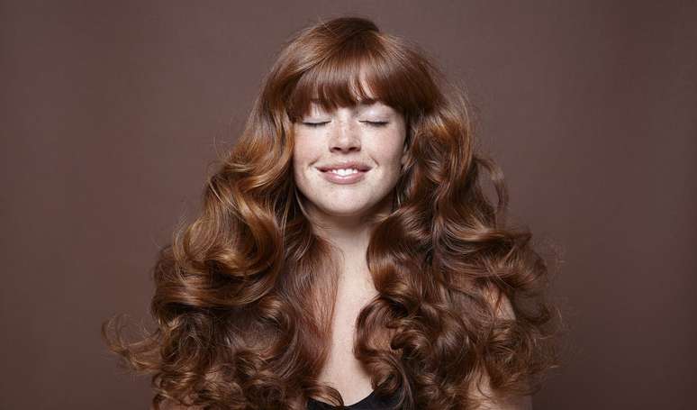 To get the shine of the glass on your hair: these 5 tips will leave your appearance worthy of a beauty salon without leaving the house To get the shine of the glass on your hair: these 5 tips will leave your appearance worthy of a beauty salon without leaving the house
