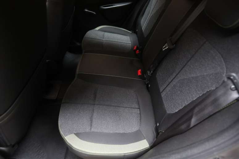 FR12 SAO PAULO - SP - 01/07/2025 - JORNAL DO CARRO - KWID OUTSIDER - Fotos da Kwid Outsider. FOTO: Felipe Rau/Estadão