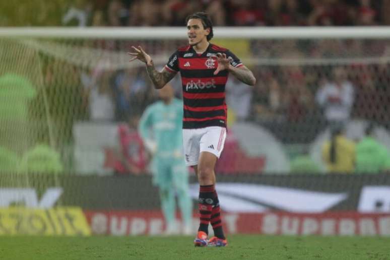 Pedro não vai participar do jogo contra o Santos nesta quarta-feira.
