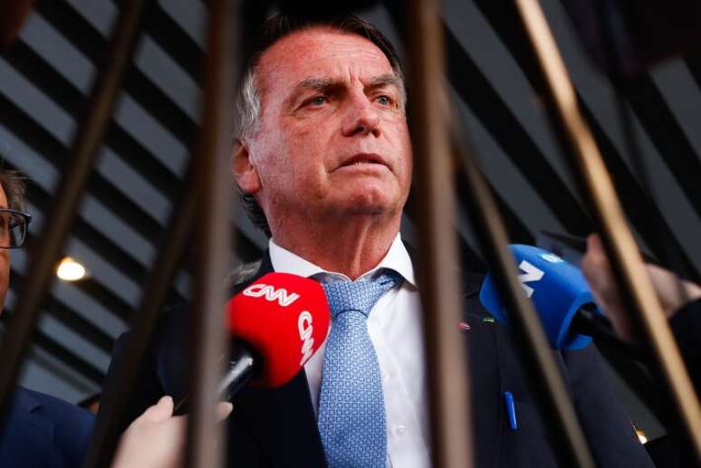 Jair Bolsonaro (PL) pode ter pena de 43 anos de prisão