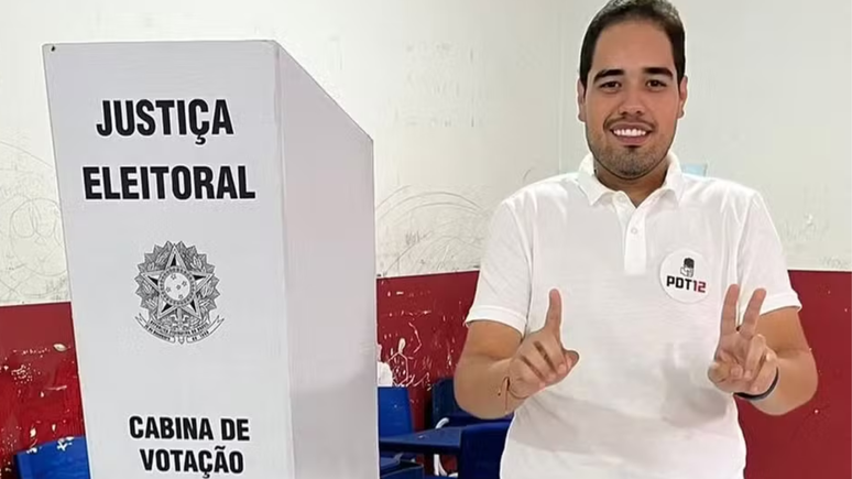 Prefeito João Vitor Xavier se entregou para a polícia em São Luís (MA)