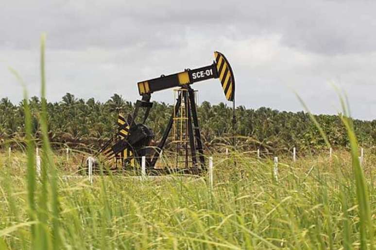 É urgente um planejamento energético de longo prazo que viabilize a substituição do petróleo sem ampliar desigualdades