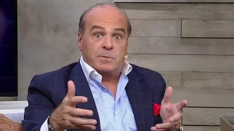 Após fala xenofóbica e racista de vice-presidente da Rede TV!, emissora se pronuncia