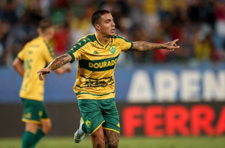 Dourado conquistou uma grande vitória –