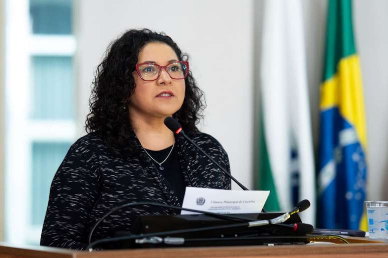 Para a vereadora Vanda de Assis (PT), da Comissão de Serviço Público, o projeto fere princípios constitucionais.