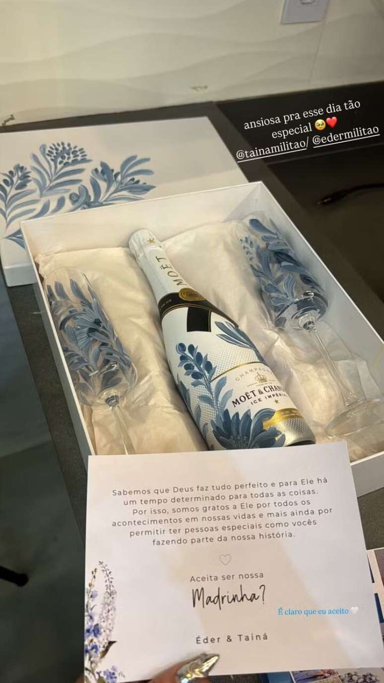 Convite para os padrinhos do casamento de &Eacute;der Milit&atilde;o e Tain&aacute; Castro &ndash;