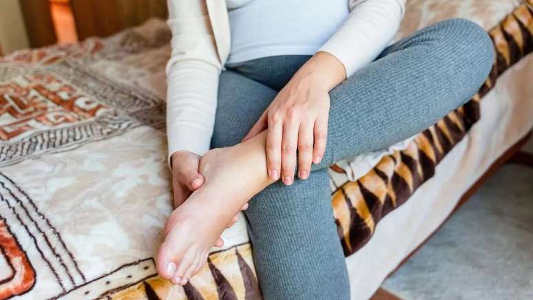 Drop: Understanding causes, symptoms and treatment