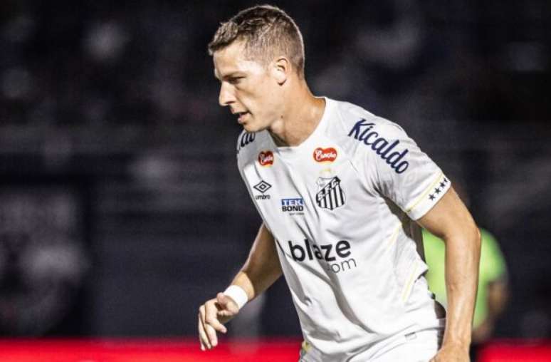 Santos announces a friendly resolution with Julio Furch, which hits with the Argentine team Santos announces a friendly resolution with Julio Furch, which hits with the Argentine team