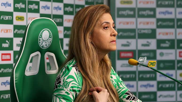 Leila revela que já colocou mais de R$ 1 bilhão no Palmeiras e dispara: 'O Palmeiras em 2014 estava quase rebaixado'. 
