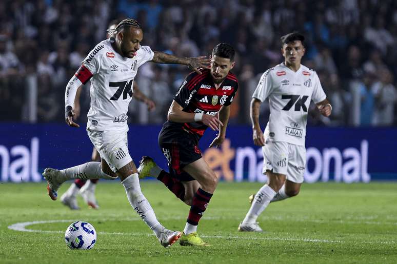 Neymar em Santos x Flamengo (Photo by Ricardo Moreira/Getty Images)