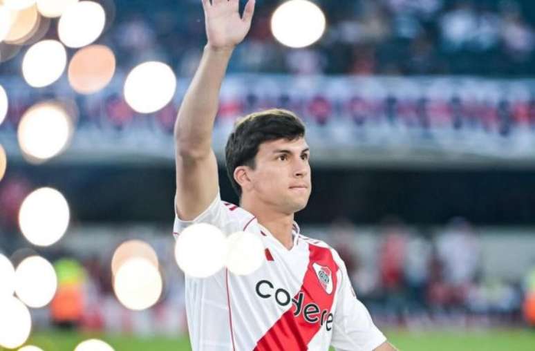 Tapia será o nono estrangeiro no elenco do São Paulo –