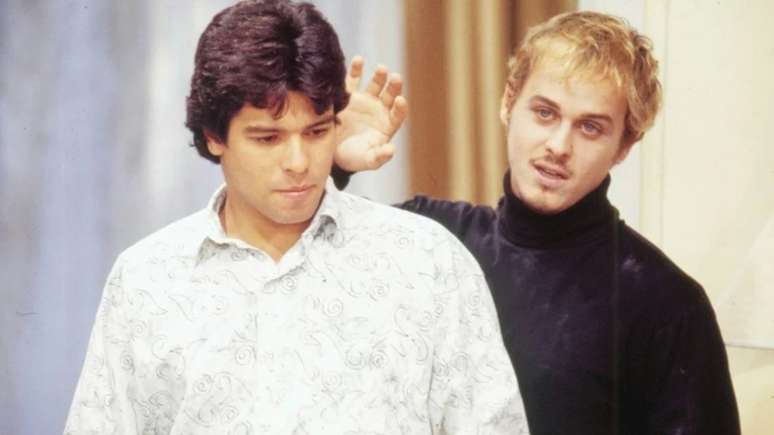 Téo (Maurício Mattar) e Alexandre (Guilherme Fontes) em 'A Viagem'