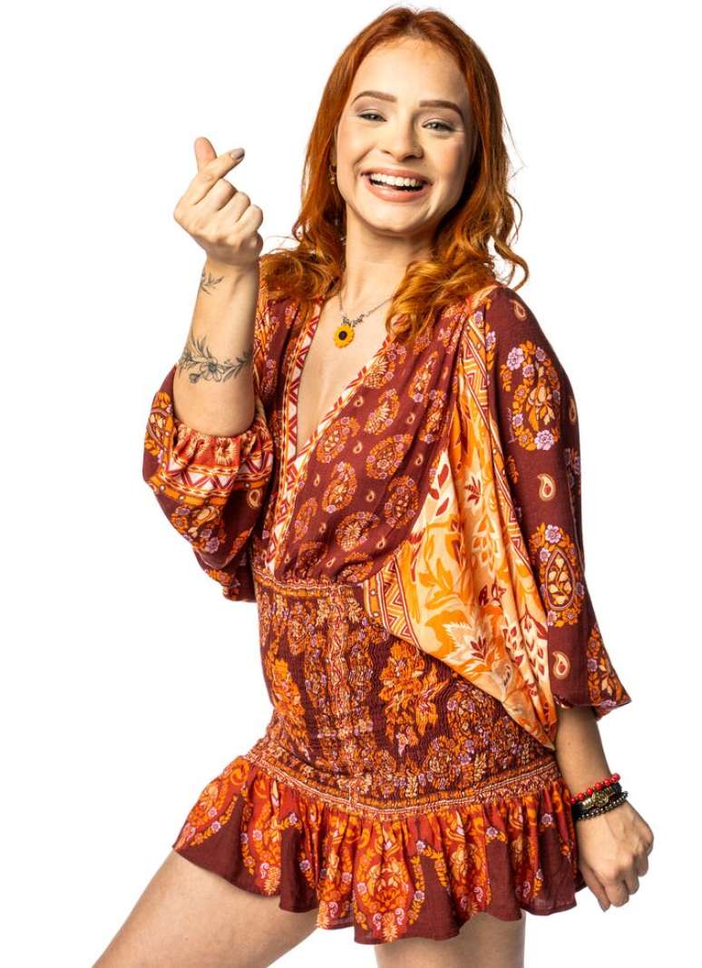 Camila, participante solteira do reality 'Terceira Metade'