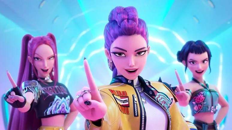 Rumi, Mira e Zoey formam o grupo musical Huntr/x, uma banda fictícia retratada no filme
