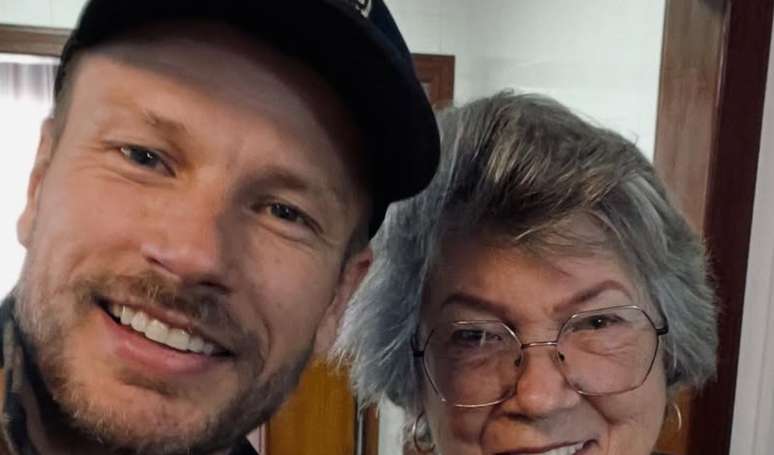 “I will never forget”: Rodrigo Hilbert breaks the silence a week after the death of his mother and reveals not published family photos “I will never forget”: Rodrigo Hilbert breaks the silence a week after the death of his mother and reveals not published family photos
