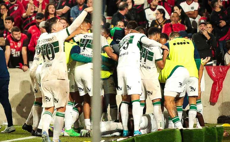 O Coxa está embalado na Série B do Brasileirão –