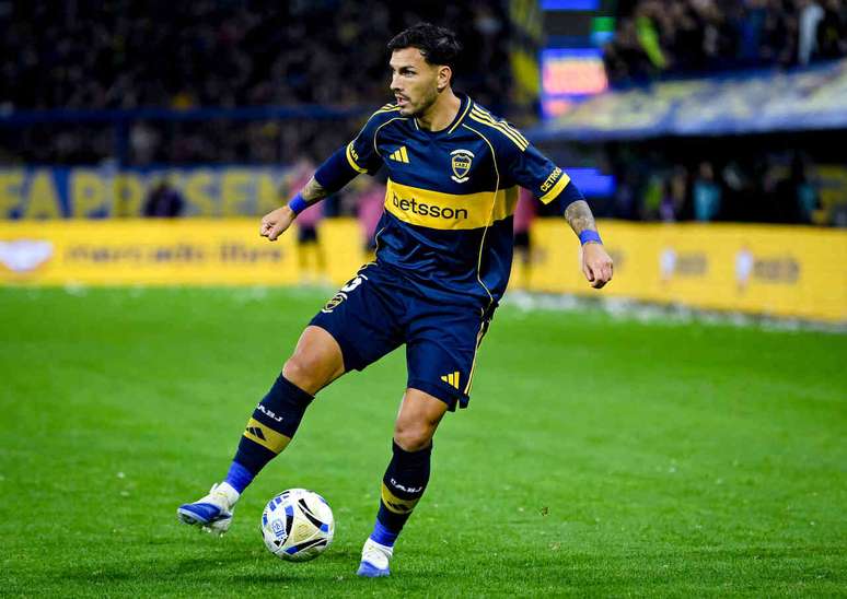 Jogador voltou a defender o clube de seus amores depois de 12 anos –
