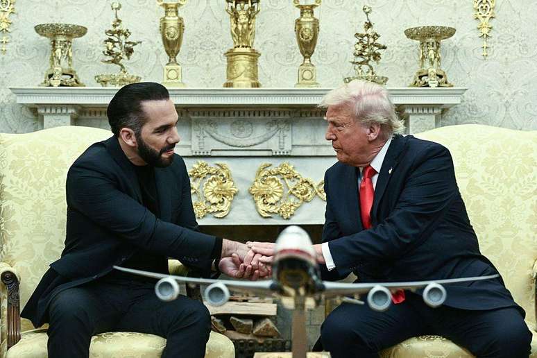 Bukele, que anunciou a repatriação de venezuelanos detidos em seu país sob um acordo com os EUA, é um aliado de Trump na região.