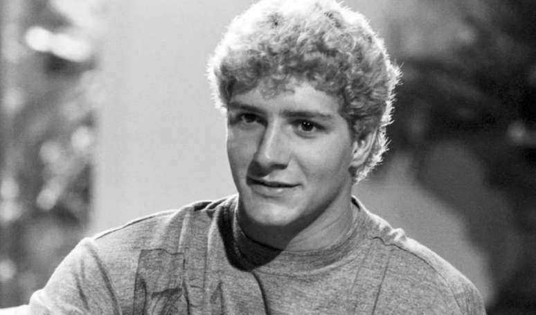 Quem era o Tiago em 'Vale Tudo' 1988? Fora da Globo há 7 anos, ator traz à tona detalhe pouco conhecido sobre novela: 'Sem passar um...'.