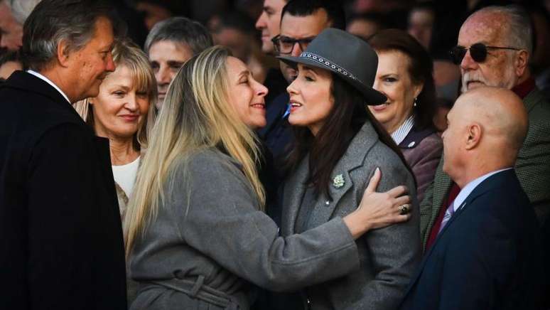 A relação ruim entre Villarruel e Karina Milei, irmã do presidente, teria sido um dos fatores que levou à ruptura